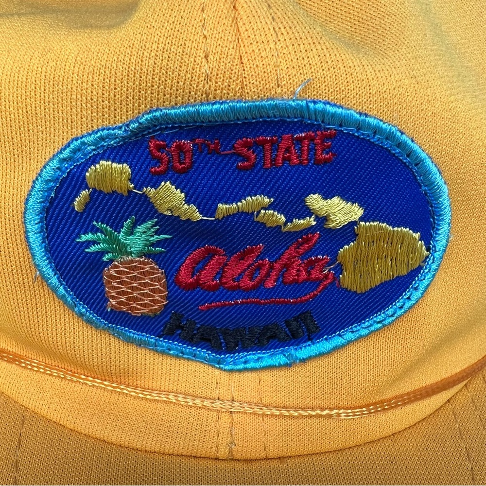 Vintage 1980’s Hawaii 50th State Aloha Patch Snap Back Trucker Hat Yellow